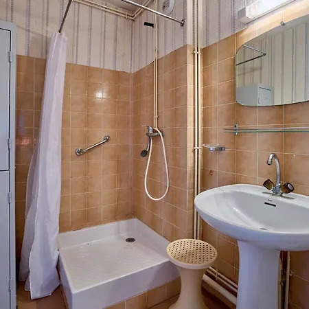 شقة Cosy 2 Personnes Avec Balcon Et Parking, Animaux Admis - Fr-1-841-1 *