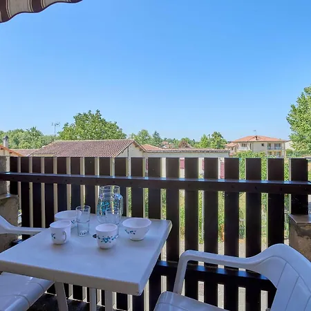 Cosy 2 Personnes Avec Balcon Et Parking, Animaux Admis - Fr-1-841-1 شقة