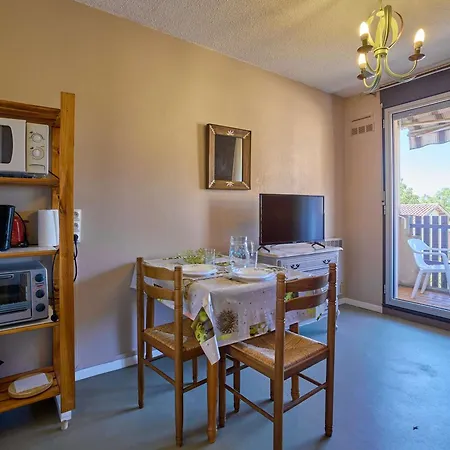 Cosy 2 Personnes Avec Balcon Et Parking, Animaux Admis - Fr-1-841-1 *